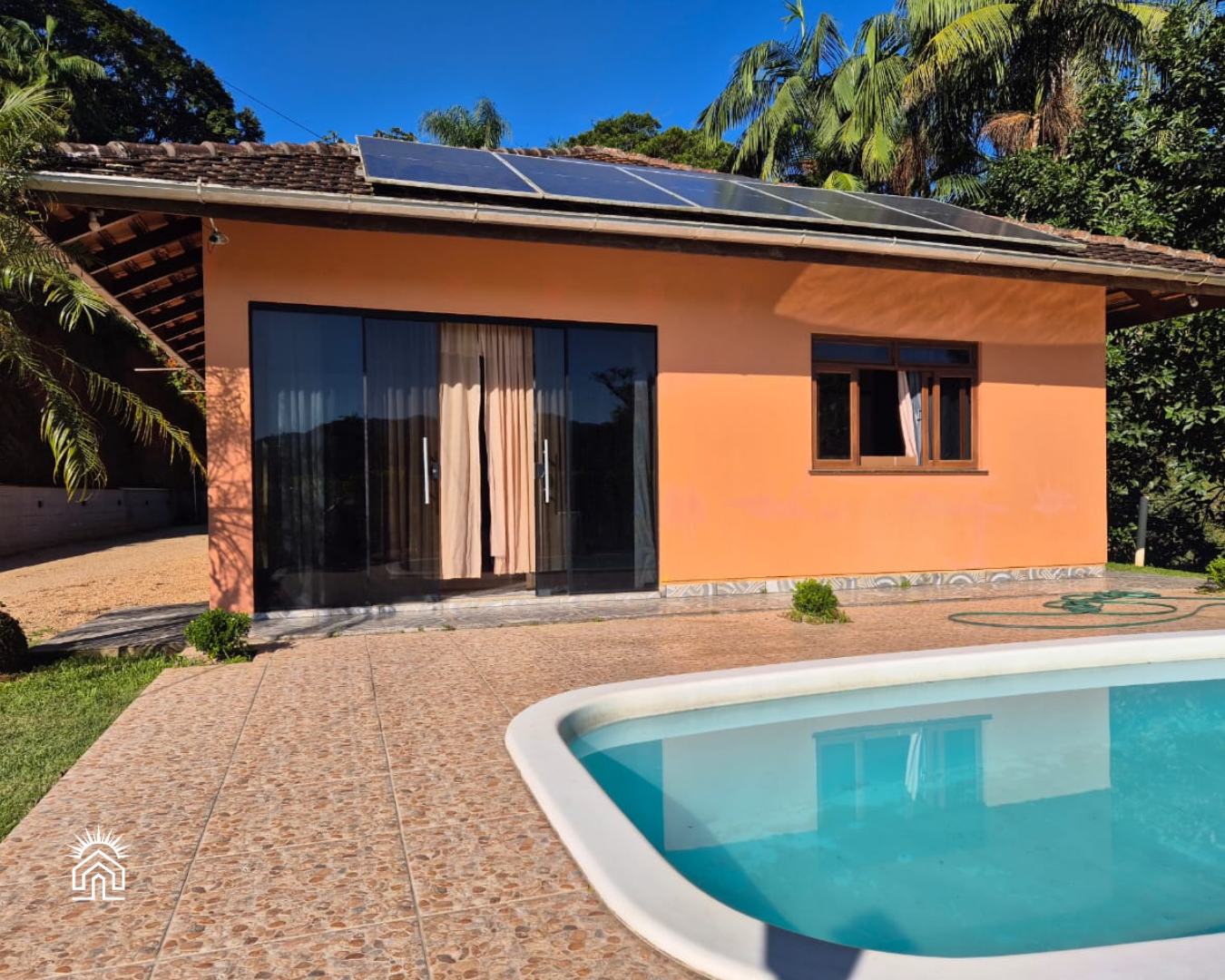 Casa com piscina